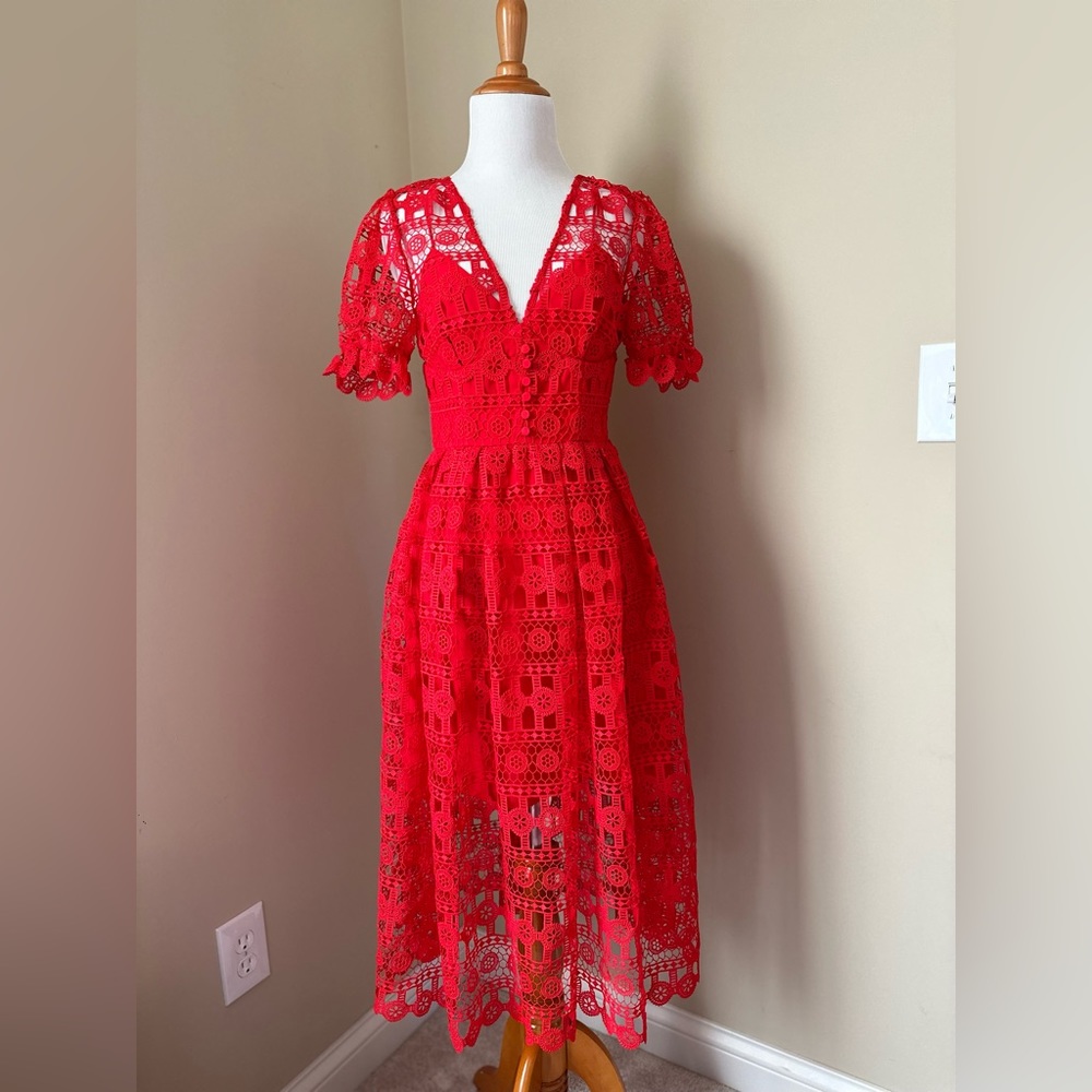 Self Portrait red guipure lace dress short sleeve size 2